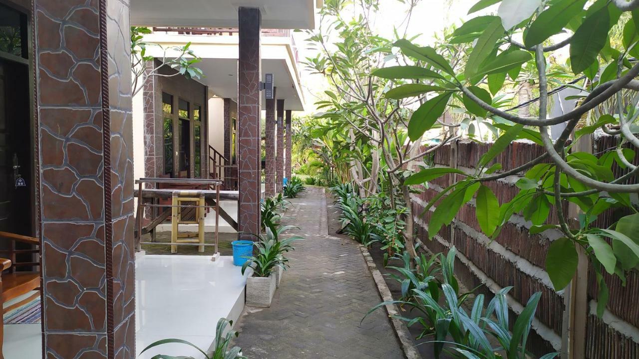Kusuka Bungalow Гили Траванган Экстерьер фото